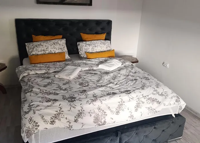 Relax Old Town شقة